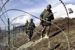 Ấn Độ, Pakistan lại nổ súng tại Kashmir