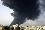  Quân nổi dậy đốt 3 giếng dầu tại Syria