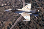 Israel bất ngờ không kích dải Gaza
