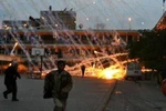 Không quân Israel không kích người Palestine tại Dải Gaza