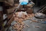 Đột kích kho thịt đông lạnh hàng nghìn tấn quá hạn đến 40 năm ở Trung Quốc