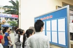 Đổ xô xuất khẩu lao động chui sang Trung Quốc