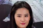  Lưu Diệc Phi cướp vai diễn của Yoon Eun Hye?