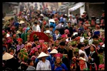 Những phiên chợ Tết độc đáo của người Việt