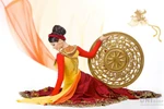Hoàng My rực rỡ trong trang phục Thuận Việt