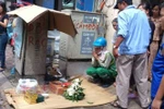 Hà Nội: Phát hiện xác thai nhi trong hộp mỳ tôm gần nơi đổ rác