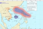 Bão mạnh và áp thấp nhiệt đới đồng thời xuất hiện trên biển Đông