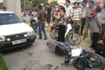 Xe gây tai nạn, rút thẻ ngành xưng là Công an khiến người dân bức xúc