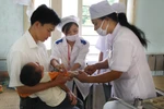 Hạ cánh khẩn cấp để chăm sóc bé trai chào đời trên máy bay