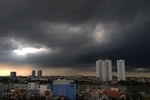 Siêu bão Sơn Tinh đổ bộ vào Thái Bình - Nghệ An lúc 16h hôm nay