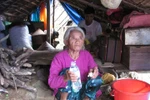 Quảng Bình: Chạy lũ, tránh bão trong hang đá