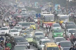 Phân làn giao thông HN: Bỏ ngỏ thời hạn