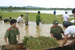 Trưởng công an xã hy sinh trong lúc giúp dân chống bão