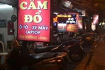 Cuối mùa Euro, "canh bạc" mang tên "cầm đồ"