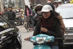 Bão mạnh vẫn hoạt động trên biển Đông, miền Bắc duy trì rét