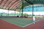 "Săn tình" trên sân tennis và những hợp đồng tiền tỷ