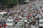 Cấm ôtô nội đô: Làm ngay dễ sốc 