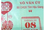 Đến lượt đại tá in tên cơ quan lên thiệp cưới