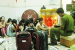 Bắt ổ nhóm chuyên bán thôn nữ sang Trung Quốc