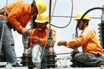 Mua rẻ bán đắt, doanh thu EVN tăng mạnh