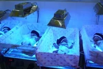 Phút yếu lòng của sản phụ sinh 4 ở Từ Dũ