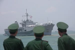 Chùm ảnh: Ba tàu Hải quân Hoa Kỳ cập cảng Tiên Sa Đà Nẵng