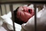 Một phụ nữ tại Hà Nội bán con mới sinh lấy 20 triệu đồng