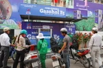 Giữa 2013, bảy TP dùng xăng sinh học