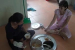 Sau vụ hỏa hoạn kinh hoàng, người dân sống ra sao?