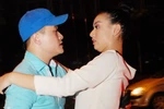 Hồng Quế ôm Duy Khánh, Chí Trung được bầu GĐ Nhà hát Tuổi trẻ (P105)