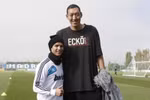 Khi Ronaldo bỗng dưng… lùn tẹt