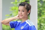 Huyền My: Hot girl Việt hết mình cổ vũ Chelsea đánh bại M.U