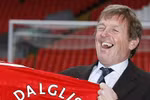 Liverpool sa thải Kenny Dalglish, dọn đường đón Benitez