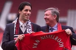 71 năm huy hoàng của Sir Alex Ferguson qua 71 bức ảnh (P4)