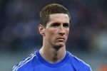 Rio Ferdinand đá nguội Fernando Torres