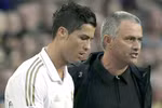 Mourinho và Ronaldo tranh cãi kịch liệt