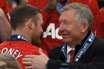 Sir Alex Ferguson: “Đúng, Rooney muốn ra đi”