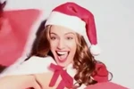 Kelly Brook nóng bỏng với y phục ‘bà già Noel’