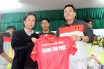 Tuyển Việt Nam thất bại, VFF vẫn giữ HLV Hoàng Văn Phúc