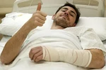 Casillas nghỉ ít nhất 3 tháng: Hài lòng chưa, Mourinho?