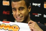 Sao Paulo 'móc túi' M.U vụ Lucas Moura