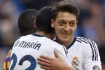 Mesut Oezil: 'Messi Đức' hay hơn hẳn Xavi và Iniesta?