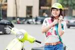 Thông điệp yêu thương của nữ sinh 19 tuổi đi xe LX xanh lá cây