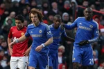 Ramires gỡ hòa cho Chelsea, M.U lại bế tắc