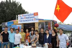Hội sinh viên Việt Nam tại Hội báo Nhân đạo (Fête de l’Human), Pháp.