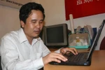 Nghị lực phi thường của giám đốc khiếm thị từng đỗ hai trường đại học