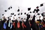 Sinh viên sắp ra trường và câu chuyện con đường tương lai màu gì?