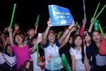 Sơn Tùng M-TP "đốt" nóng sân khấu phố núi trong cơn mưa tầm tã
