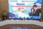 Thầy cô "đăng đàn" giải đáp thắc mắc cho thí sinh trước kỳ tuyển sinh 2022