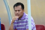 Bầu Thụy đuổi việc HLV Lư Đình Tuấn bằng... 160 ký tự